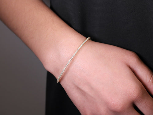 Diamond Bangle Bracelet in Yellow Gold
