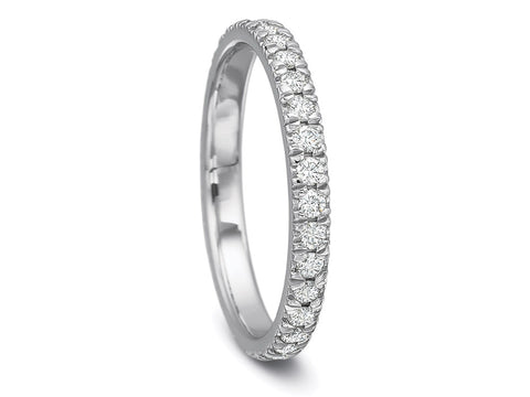 Round Brilliant Diamond Solitaire Engagement Ring