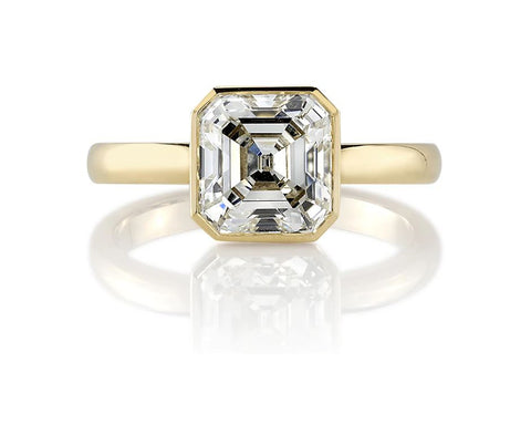 Pear Diamond Solitaire Engagement Ring